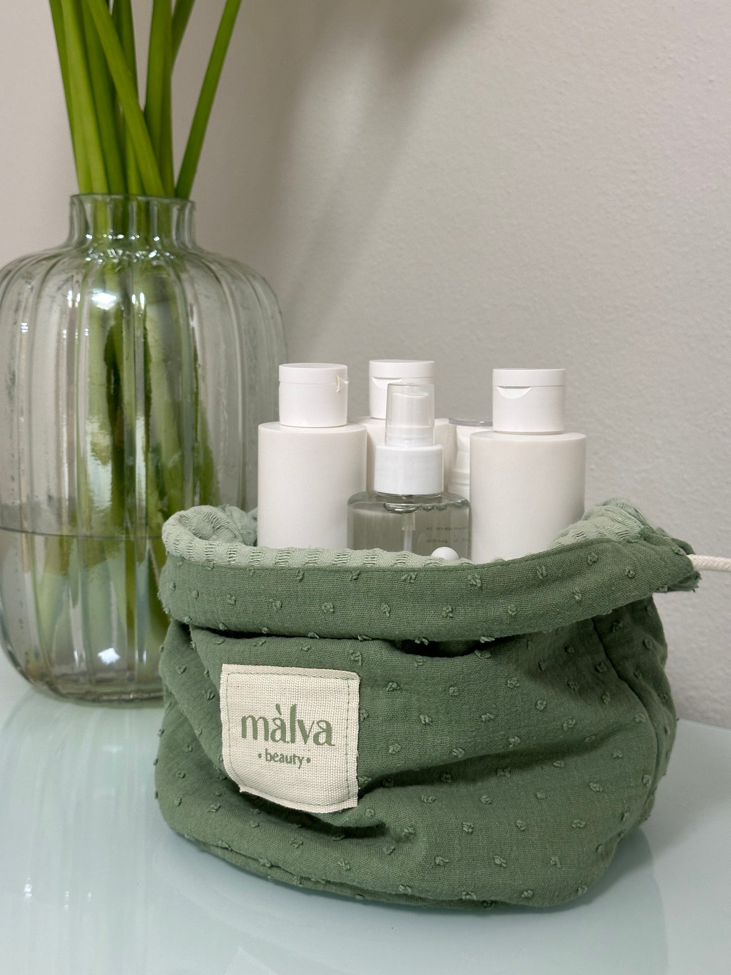 BEAUTY BASKET